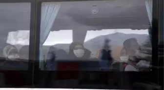 180 kişilik umre kafilesi, Isparta'daki yurtlara getirildi (2) - Yeniden