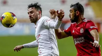 Antalyaspor - Sivasspor maçı başladı