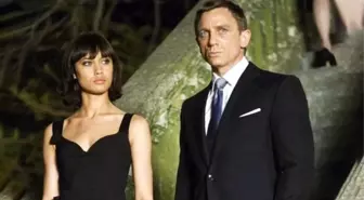 James Bond filminin oyuncusu Olga Kurylenko, koronavirüse yakalandı