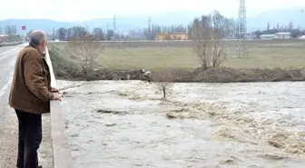 Karlar eridi, çaylar coştu