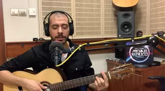 Emre Çiçek: 'RAPçilerde Auto-Tune kullanıyorlar'