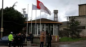 Samsun'da plastik fabrikasında çıkan yangında bir işçi yaralandı