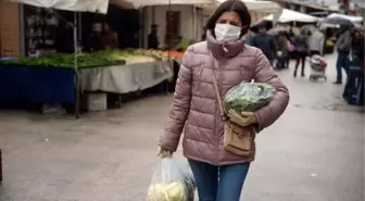 Sebze ve meyve fiyatları düştü ama pazarlar boş kaldı