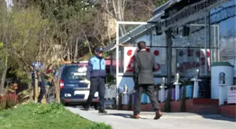 Üsküdar sahildeki kafelerde koronavirüs sessizliği