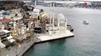 Boş kalan Ortaköy Meydanı havadan görüntülendi