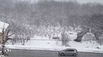 Konya'nın Halkapınar ve Ereğli ilçelerinde kar yağışı