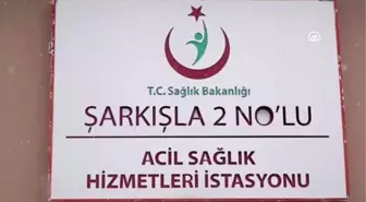 Şarkışla'da hastane çalışanlarından 'evde kal' çağrısına destek