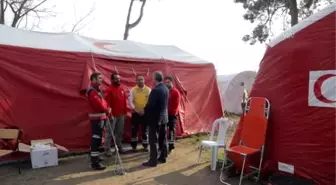 Sınırda bekleyen sığınmacılara sağlık hizmetleri üst düzeyde veriliyor