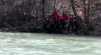 Nehirde kaybolan uzman çavuşu arama çalışmalarında 5'inci gün