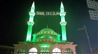 Akyazı'da sağlık çalışanlarına mahyalı destek