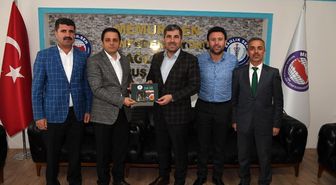 Başkan Asya'dan Sağlık Sen'e teşekkür ziyareti