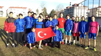 Bozhüyükspor hazırladıkları video paylaşımı ile 'evde kal' çağrısı yaptı