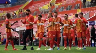 Kayserispor 71 değişiklik yaptı