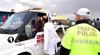 Suriyeli doktorlardan korona virüs taraması