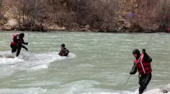 Tunceli'de kayıp uzman çavuşu arama çalışmaları sürüyor