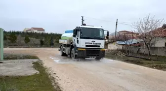 Çifteler Belediyesi dezenfekte çalışmalarına devam ediyor