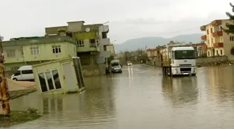 Gaziantep'te şiddetli yağış hayatı olumsuz etkiledi