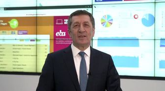 Bakan Selçuk: 'Siz bize kalbinizin derinliklerinden bir kez 'kolay gelsin' deyin biz hepsini...