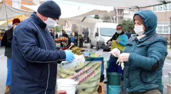 Büyükçekmece'de pazar tezgahlarına Korona virüs denetimi