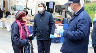 Büyükçekmece'de pazar tezgahlarına Korona virüs denetimi