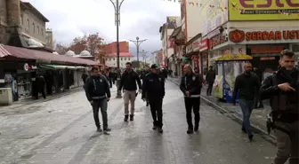 Ağrı'da polisin 'Evde Kal' çağrılarına İl Emniyet Müdürü Özen de katıldı