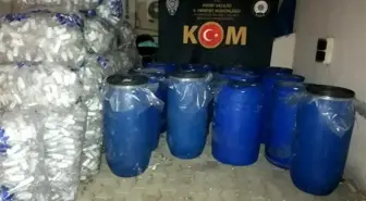 İzinsiz dezenfektan üretilen iş yerine baskın