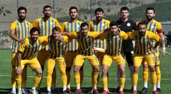 Talasgücü Belediyespor 6 kırmızı, 52 sarı kartı gördü