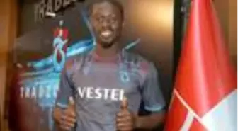 Badou Ndiaye'den 650 aileye corona yardımı