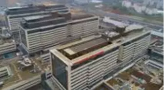 Cumhurbaşkanı Erdoğan'ın müjdesini verdiği Başakşehir Şehir Hastanesi'nin yollarının yapımına başlandı