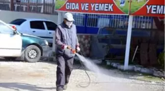 Kırşehir'de halkın yoğun kullandığı alanlar dezenfekte edildi