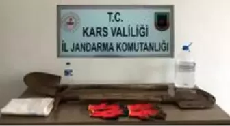 Kars'ta izinsiz kazı yapan 2 kişi yakalandı