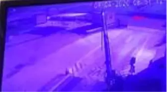 Adana'da trafik kazası 3 ölü, 2 yaralı