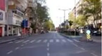 Kahramanmaraş'ın cadde ve sokakları boş kaldı