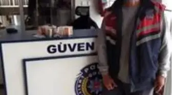 Temizlik görevlisi bulduğu parayı polise teslim etti