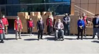 Erzurumlular Derneği 500 adet yardım kolisi bağışında bulundu