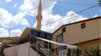 Cami imamı camiyi iyilik marketine çevirdi