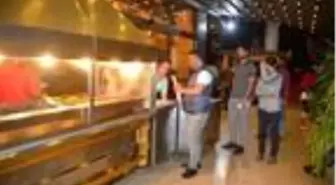 Adanalılar kısıtlamanın kalmasıyla soluğu kebapçı ve şırdancılarda aldı