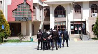 Kavgaya müdahale eden bekçilere mukavemet gösteren 4 kişi gözaltına alındı
