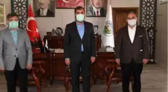 Muş Belediyesi çalışanlarından Milli Dayanışma Kampanyası'na destek