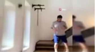 Ozan Kabak'tan 45 saniyede 83 çılgın yan adım