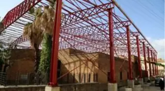 Tarihi Kırmızı Medrese restore ediliyor