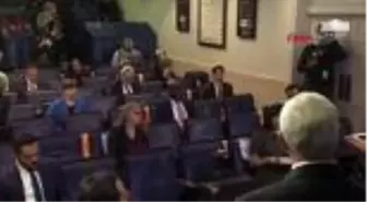 Trump'tan gazeteciye koronavirüs çıkışı Sesini alçalt