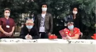 Tunceli'de engelli çift, maske ve sosyal mesafe tedbiri altında evlendi