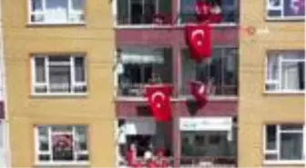 Ankara'da Büyükşehir'in otobüsleri, '23 nisan çocukları' için ilçe ilçe gezdi