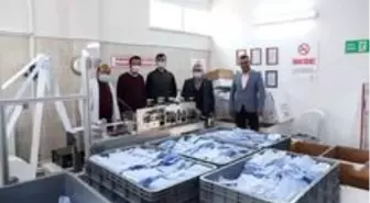 Orhaneli'de bütün çocuklar sabah balonlarla ve hediyelerle uyandı