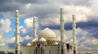 Erzurum iftar saati: 27 Nisan 2020 Pazartesi Erzurum İftar vakti (2020 Ramazan İmsakiyesi) Erzurum iftar saati kaç? Erzurum iftar vakti nedir?