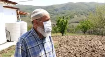 Çapa moturu bozulan Nurettin amcanın yardımına belediye ekipleri koştu