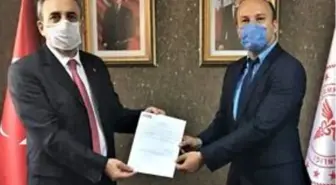 Mersin'de sağlık çalışanlarına 5 bin cerrahi maske ve 50 siperlik desteği