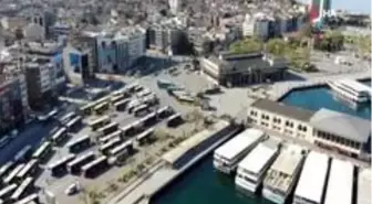 Sessizliğe bürünen Kadıköy Meydanı havadan görüntülendi