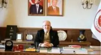 Rektör Aydın: 'Türkiye inançla hareket eden insanların emekleriyle yükselmektedir'